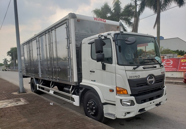 Xe 8 tấn hino thùng kín mở 4 cánh bên hông - fg8jt7a