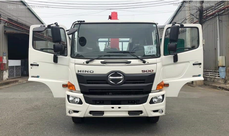 xe 8 tấn gắn cẩu
