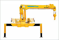 Cẩu Tự hành  soosan 5 tấn -  model SCS 505