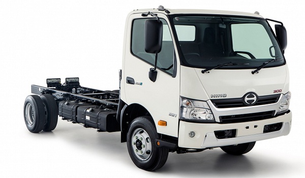 Xe hino 1.9 tấn thùng 4,4m - Model XZU650 Euro4